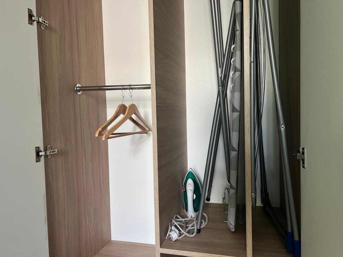 K22 Large Apart Slawinska 509 Warsaw Exterior photo